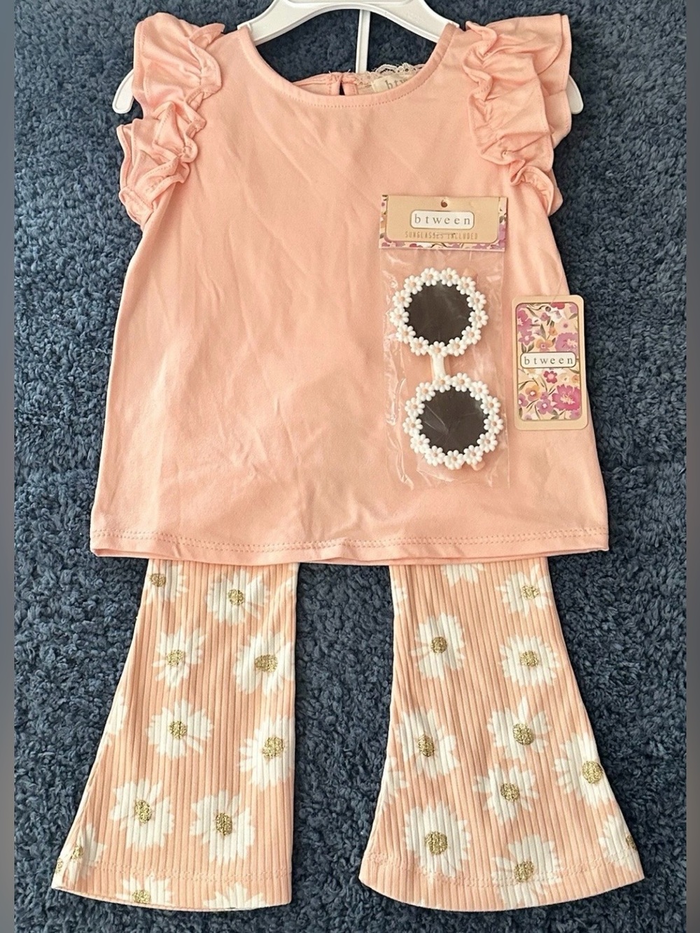 Btween Baby Girl 24M Pink Shirt & Floral Sparkle Pants 2pc Set w/ Sunglasses NWT
